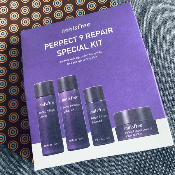 Innisfree Perfect 9 Repair special kit. Вторая красивая фотография