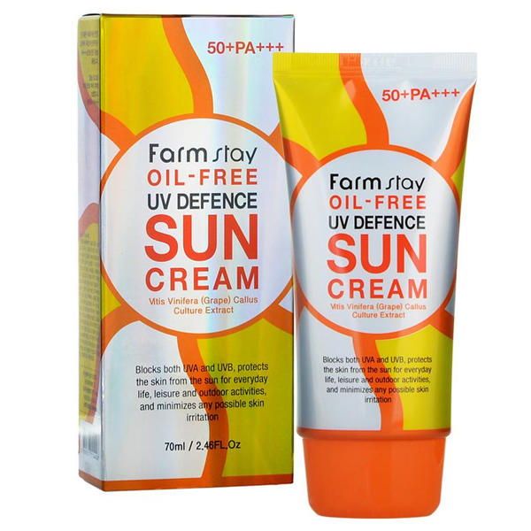 FARM STAY OIL-FREE UV Defence Sun Cream SPF50+ PA+++